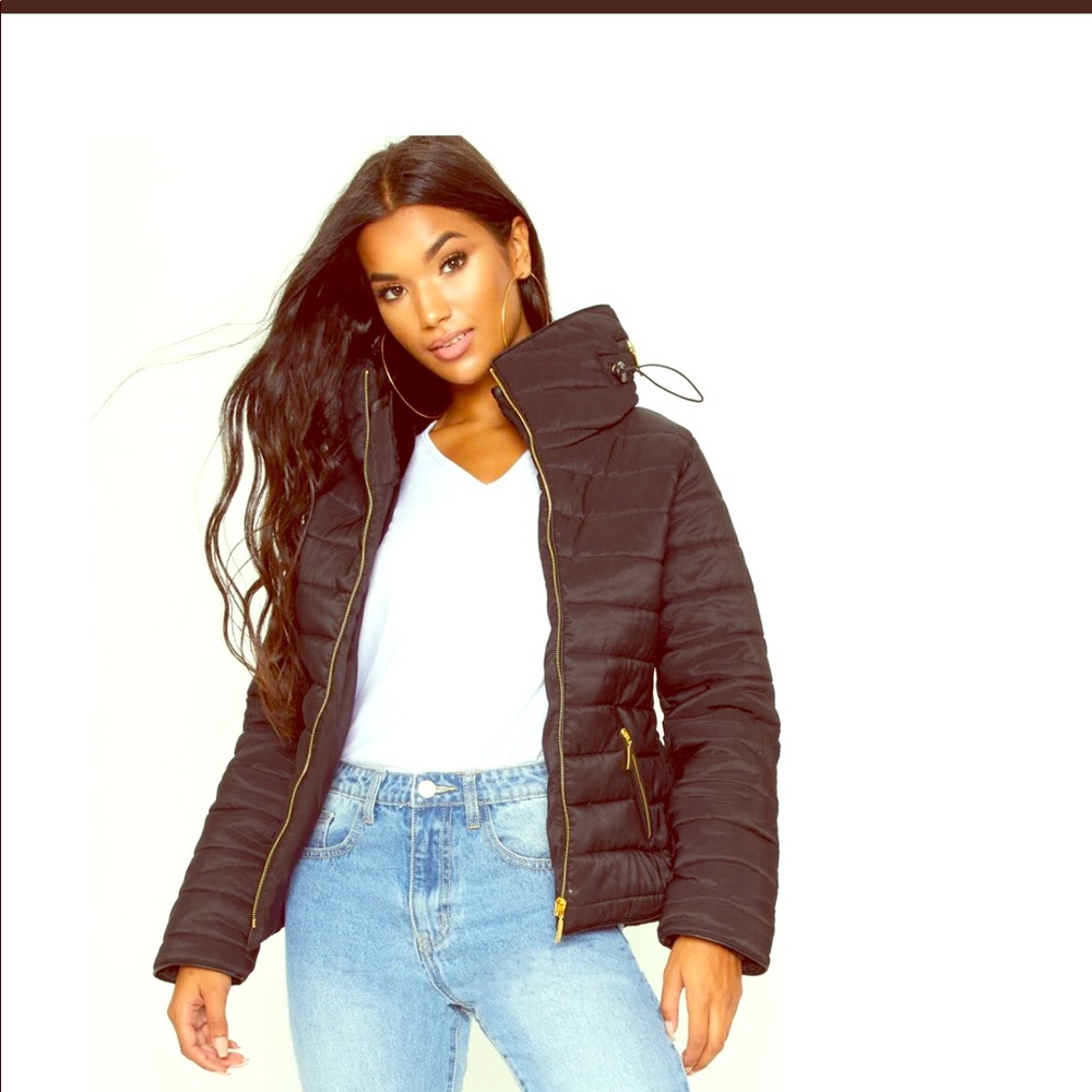 Pretty Little Thing Mara Puffer